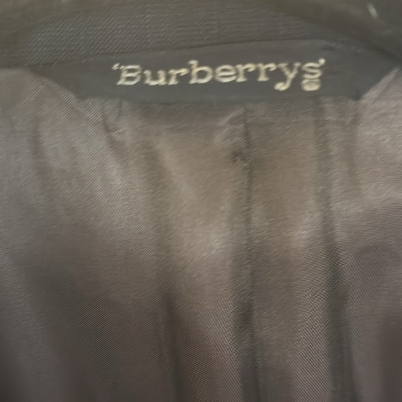 Burberry Men’s 100% Wool Navy Blazer with textured pin stripe/ 40 see details - Picture 3 of 9